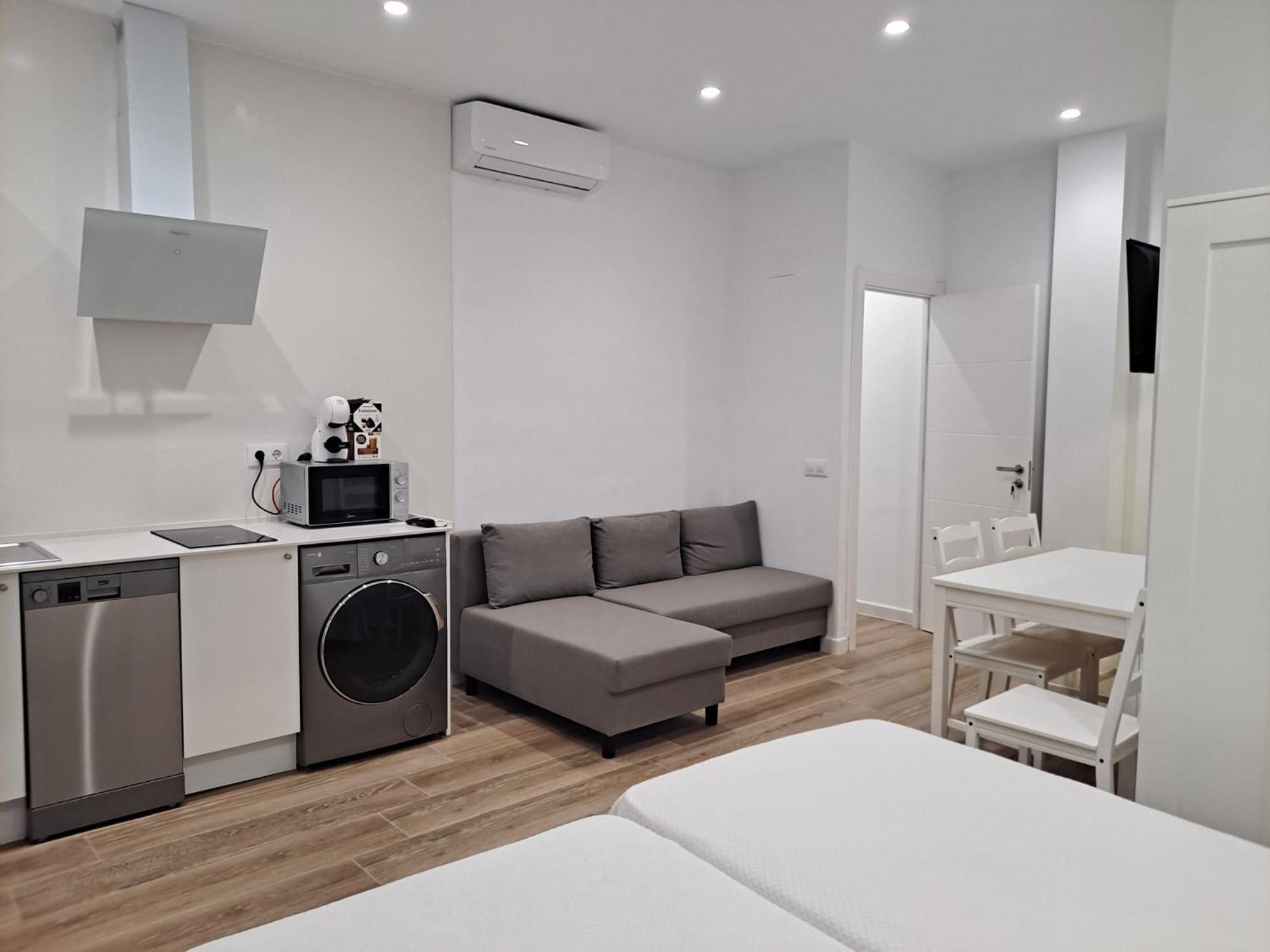 קוניל דה לה פרונטרה Apartamentos Caballo Rojo מראה חיצוני תמונה